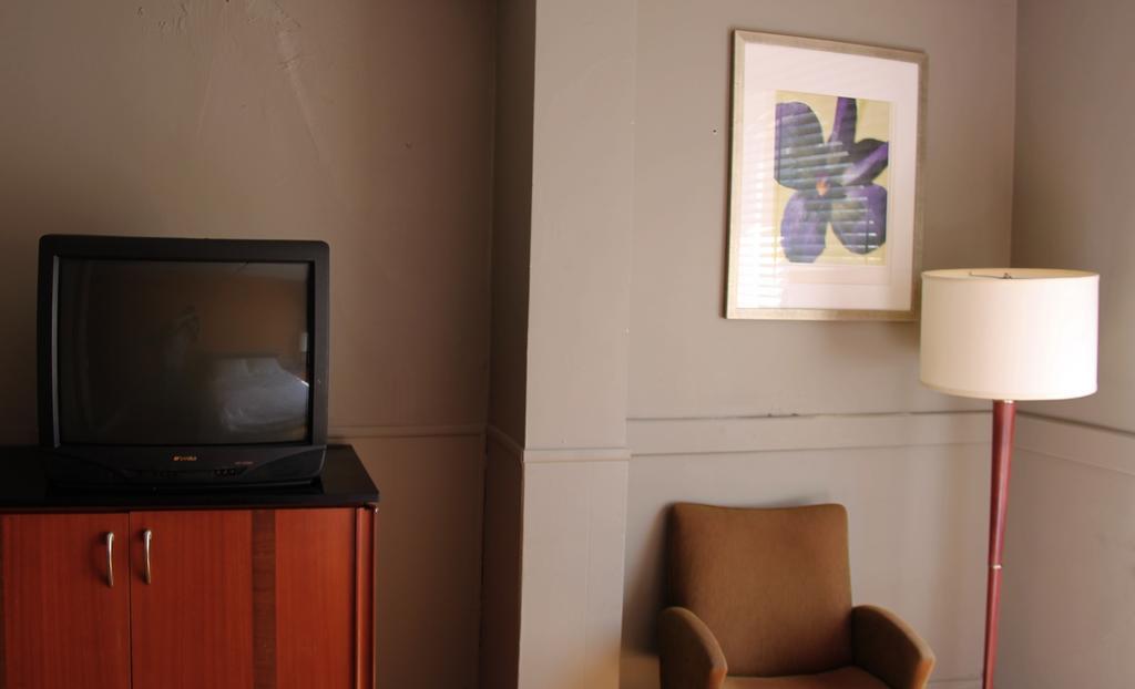 Toronto Central Hotel الغرفة الصورة